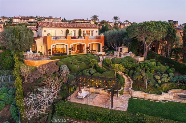 Backyard, Exterior, Facade, Mediterranean