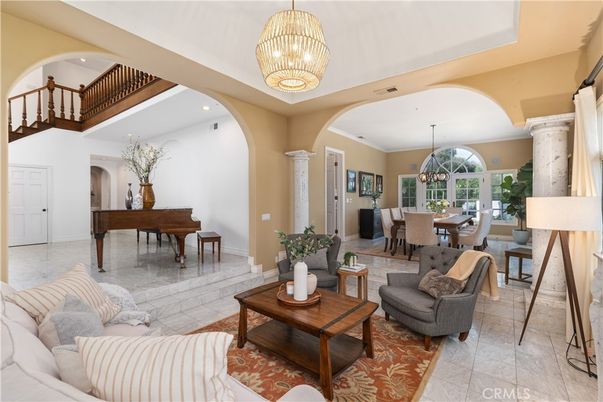 Chandelier, Dining room, Interior, Living room, Recessed Lighting