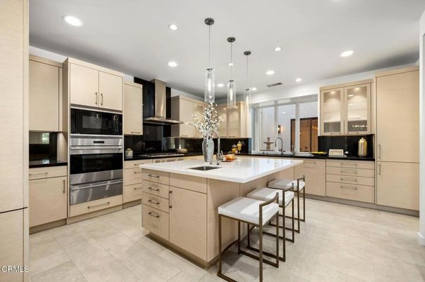Interior, Kitchen, Pendant Lights, Recessed Lighting, Stainless Steel Appliances