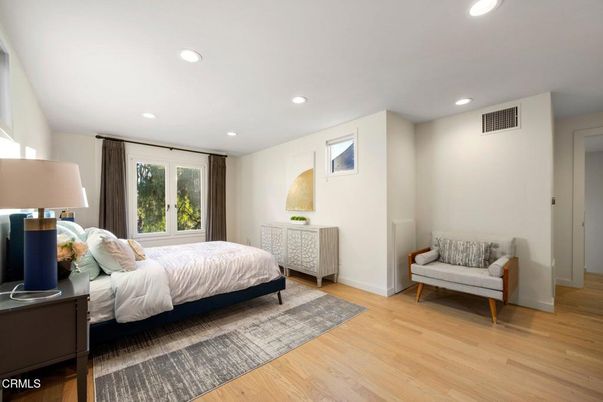 Bedroom, Interior, Recessed Lighting, Wood Texture Flooring