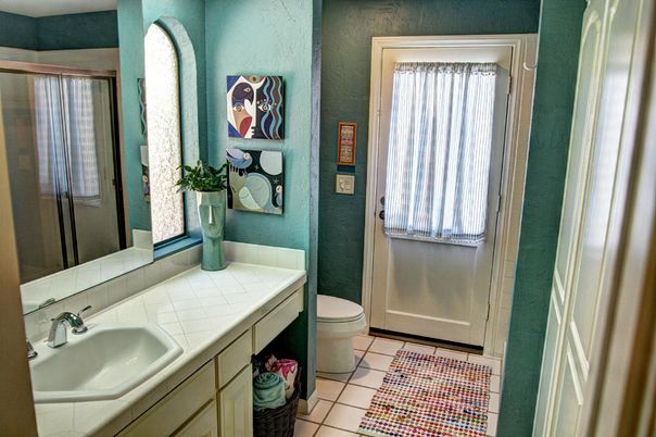 Bathroom, Interior, Tile Countertops