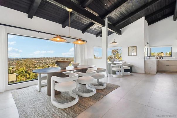 Dining room, Interior, Pendant Lights, Wooden Beams, Wooden Ceilings