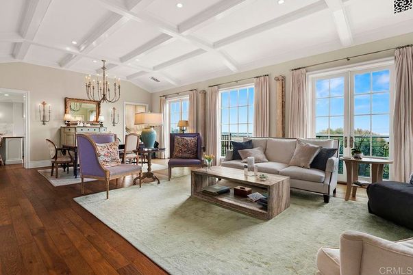 Chandelier, Dining room, Interior, Living room, Recessed Lighting, Wood Texture Flooring