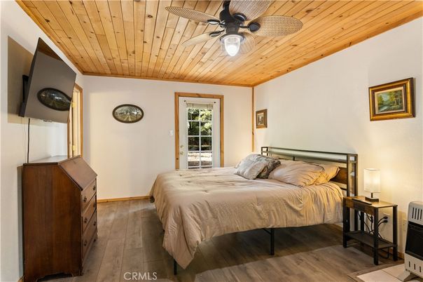 Bedroom, Interior, Wooden Ceilings, Wood Texture Flooring