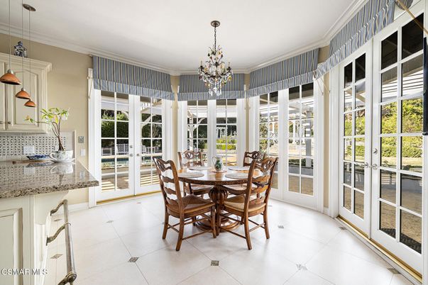 Chandelier, Dining room, Interior, Pendant Lights, Sun Room