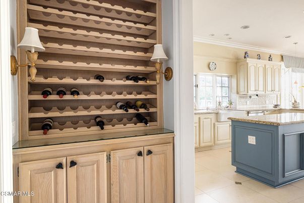 Interior, Kitchen, Recessed Lighting, Wine Storage
