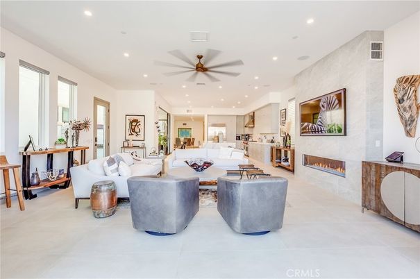 Fireplace, Interior, Living room, Recessed Lighting