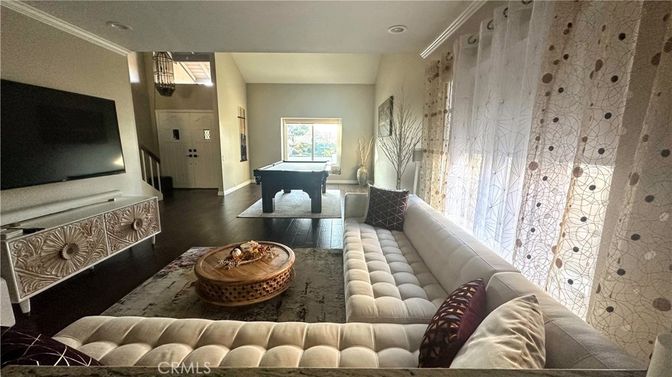 Billiard Table, Game Room, Interior, Living room