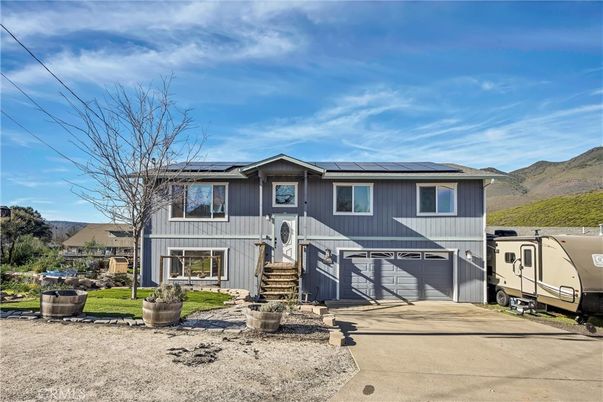 Attached, Exterior, Facade, Solar Panels, Raised Ranch