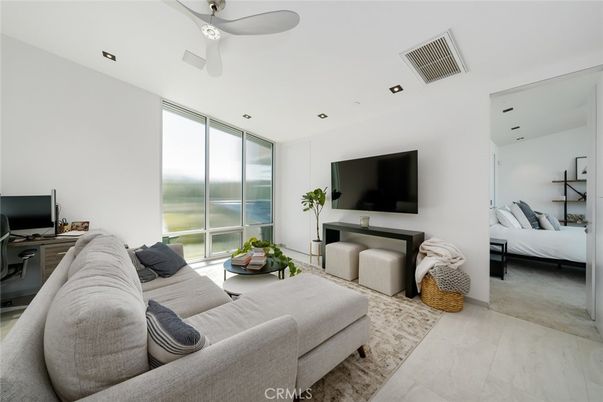 Bedroom, Interior, Living room, Recessed Lighting, Water