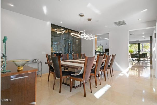 Dining room, Interior, Pendant Lights, Recessed Lighting