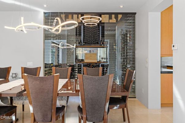 Dining room, Interior, Pendant Lights, Recessed Lighting