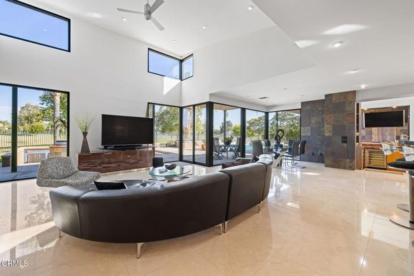 Dining room, Interior, Living room, Recessed Lighting