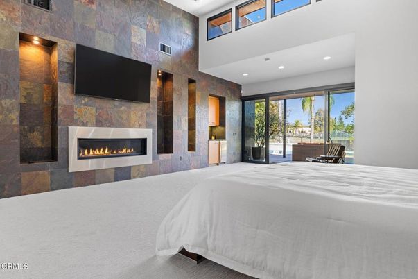 Bedroom, Fireplace, Interior, Recessed Lighting