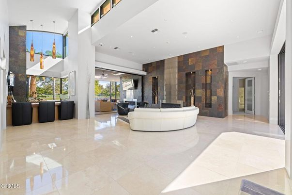 Interior, Living room, Pendant Lights, Recessed Lighting, Wooden Walls
