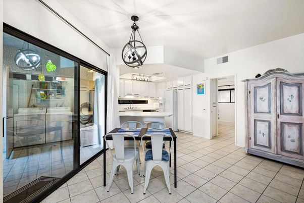 Dining room, Interior, Kitchen, Pendant Lights