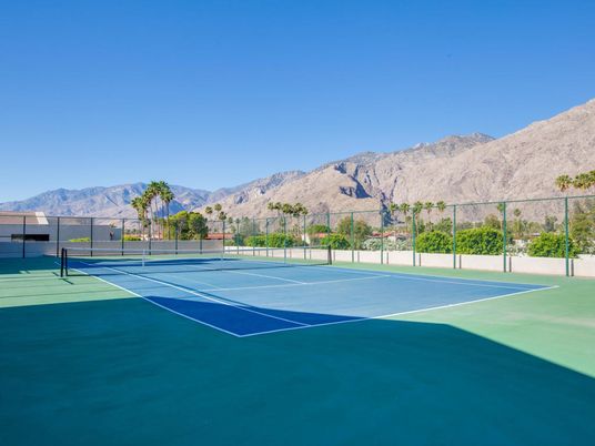 Exterior, Tennis Courts