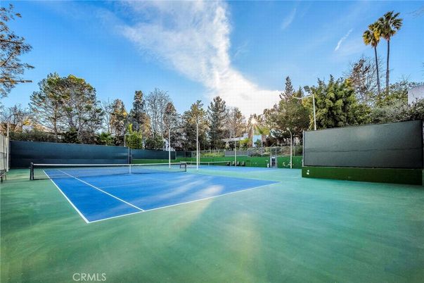 Exterior, Tennis Courts