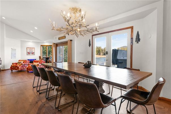 Chandelier, Dining room, Interior, Recessed Lighting, Wood Texture Flooring