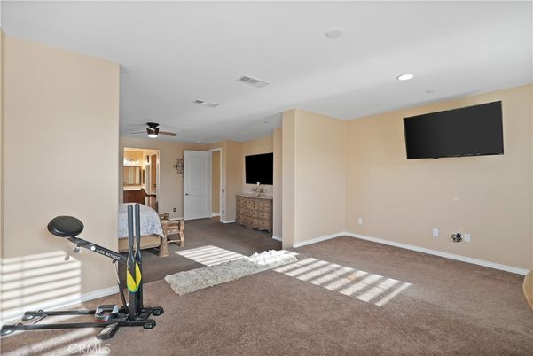 Fitness Equipment, Interior, Recessed Lighting