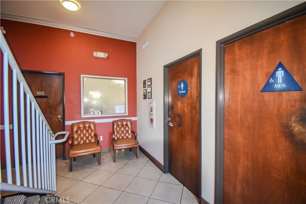 Elevator, Interior