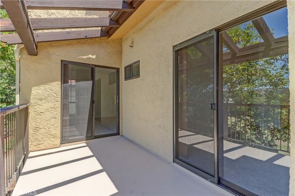 Exterior, Sun Room