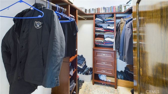 Interior, Walk-in Closets