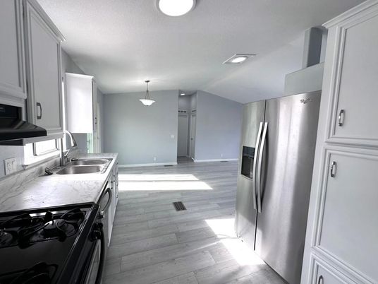 Interior, Kitchen, Pendant Lights, Wood Texture Flooring