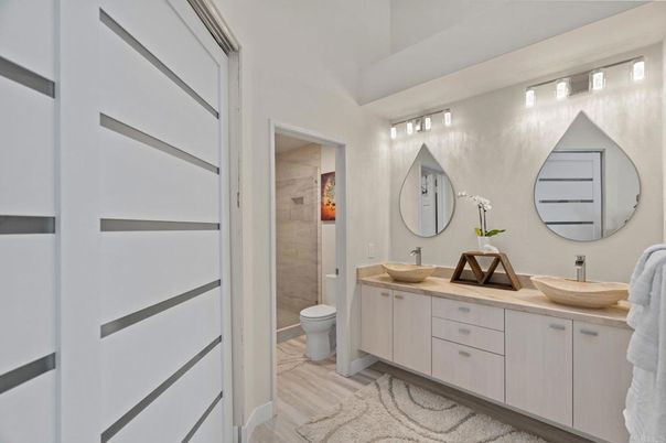 Bathroom, Dual Sink Vanities, Interior, Wood Texture Flooring