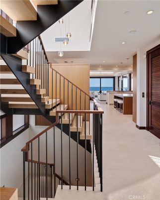 Interior, Pendant Lights, Recessed Lighting, Water