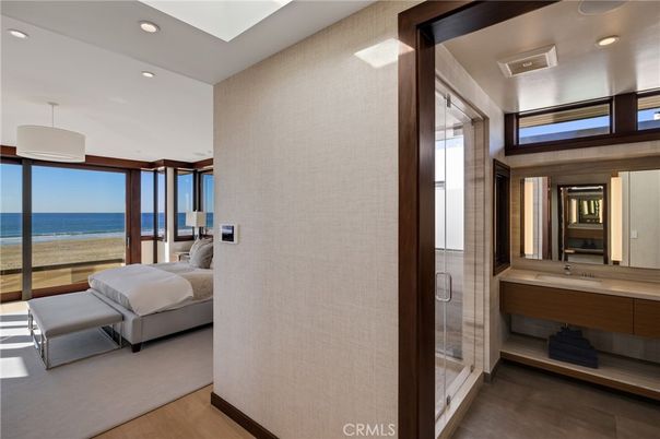 Bedroom, Interior, Recessed Lighting, Water, Wood Texture Flooring