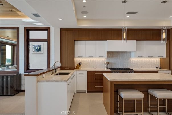 Interior, Kitchen, Pendant Lights, Recessed Lighting, Stainless Steel Appliances