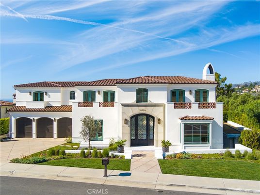 Exterior, Facade, Spanish Mediterranean