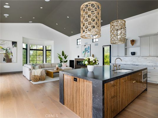 Interior, Kitchen, Living room, Pendant Lights, Recessed Lighting, Wood Texture Flooring