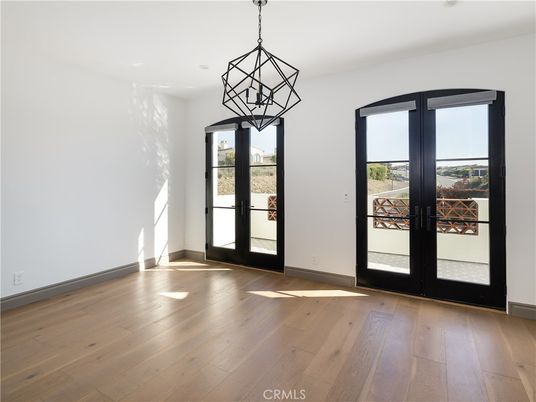 Empty room, Interior, Pendant Lights, Wood Texture Flooring