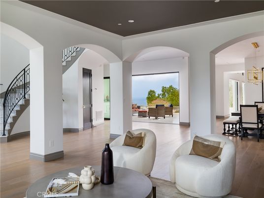 Dining room, Interior, Living room, Pendant Lights, Recessed Lighting, Wood Texture Flooring