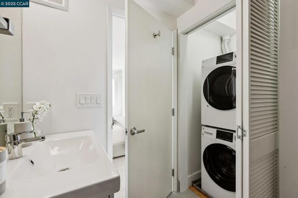 Bathroom, Interior, Utility Closets, Washer