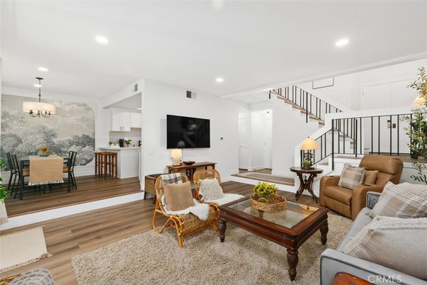 Chandelier, Dining room, Interior, Living room, Pendant Lights, Recessed Lighting, Wood Texture Flooring