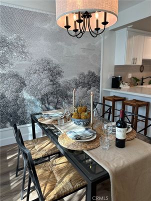 Chandelier, Dining room, Interior