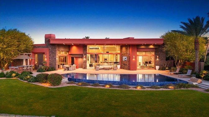 Backyard, Exterior, Pool