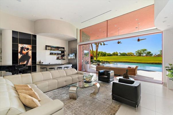 Interior, Living room, Recessed Lighting, Water