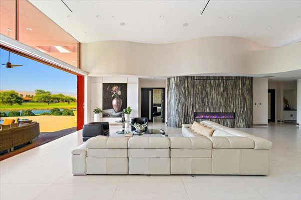 Fireplace, Interior, Living room, Recessed Lighting