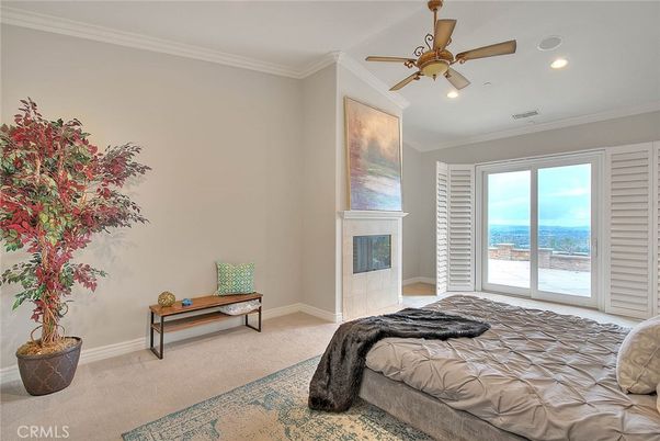 Bedroom, Fireplace, Interior, Recessed Lighting, Water