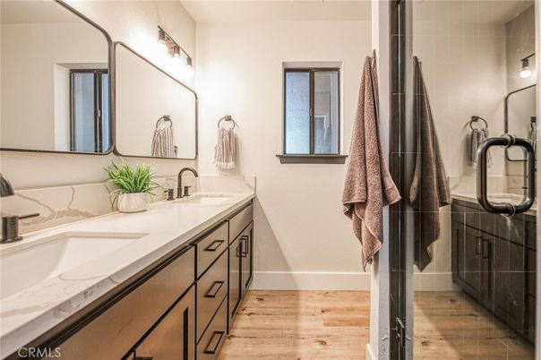 Bathroom, Dual Sink Vanities, Interior, Wood Texture Flooring
