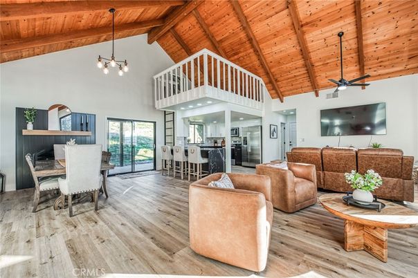 Dining room, Interior, Kitchen, Living room, Pendant Lights, Wooden Beams, Wooden Ceilings, Wood Texture Flooring