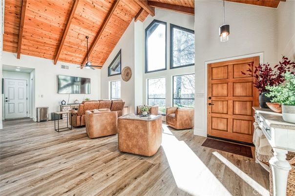 Interior, Living room, Pendant Lights, Wooden Beams, Wooden Ceilings, Wood Texture Flooring