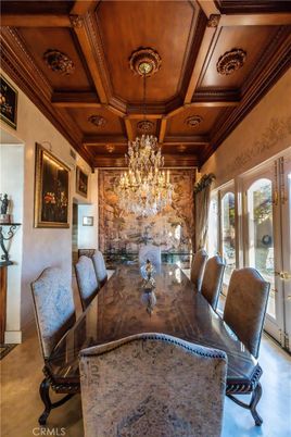 Chandelier, Dining room, Interior, Wooden Beams, Wooden Ceilings