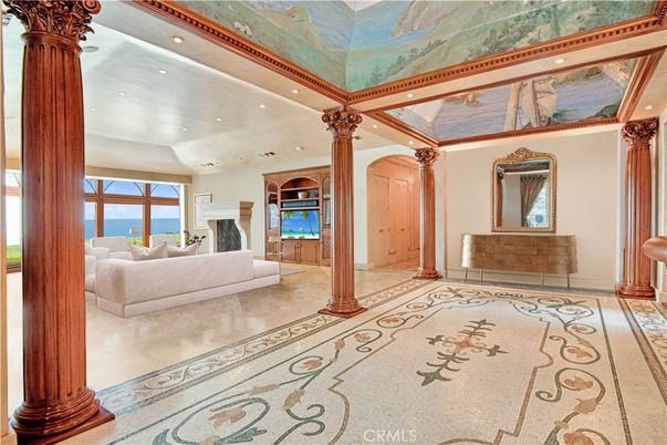 Fireplace, Interior, Recessed Lighting, Water