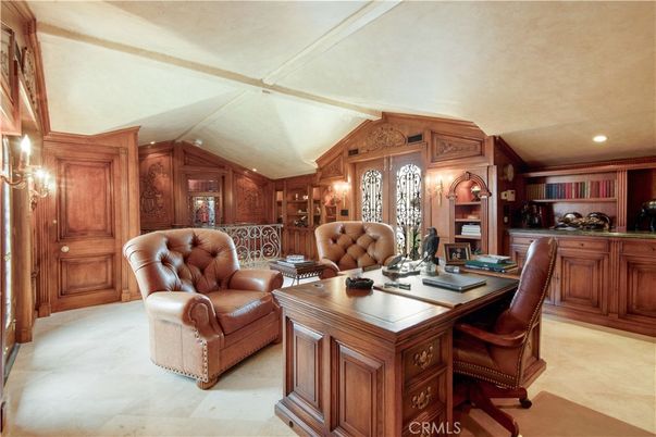Home Office, Interior, Recessed Lighting, Wooden Walls
