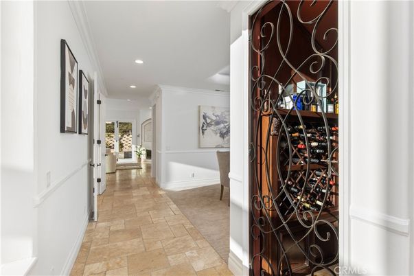 Interior, Recessed Lighting, Wine Storage